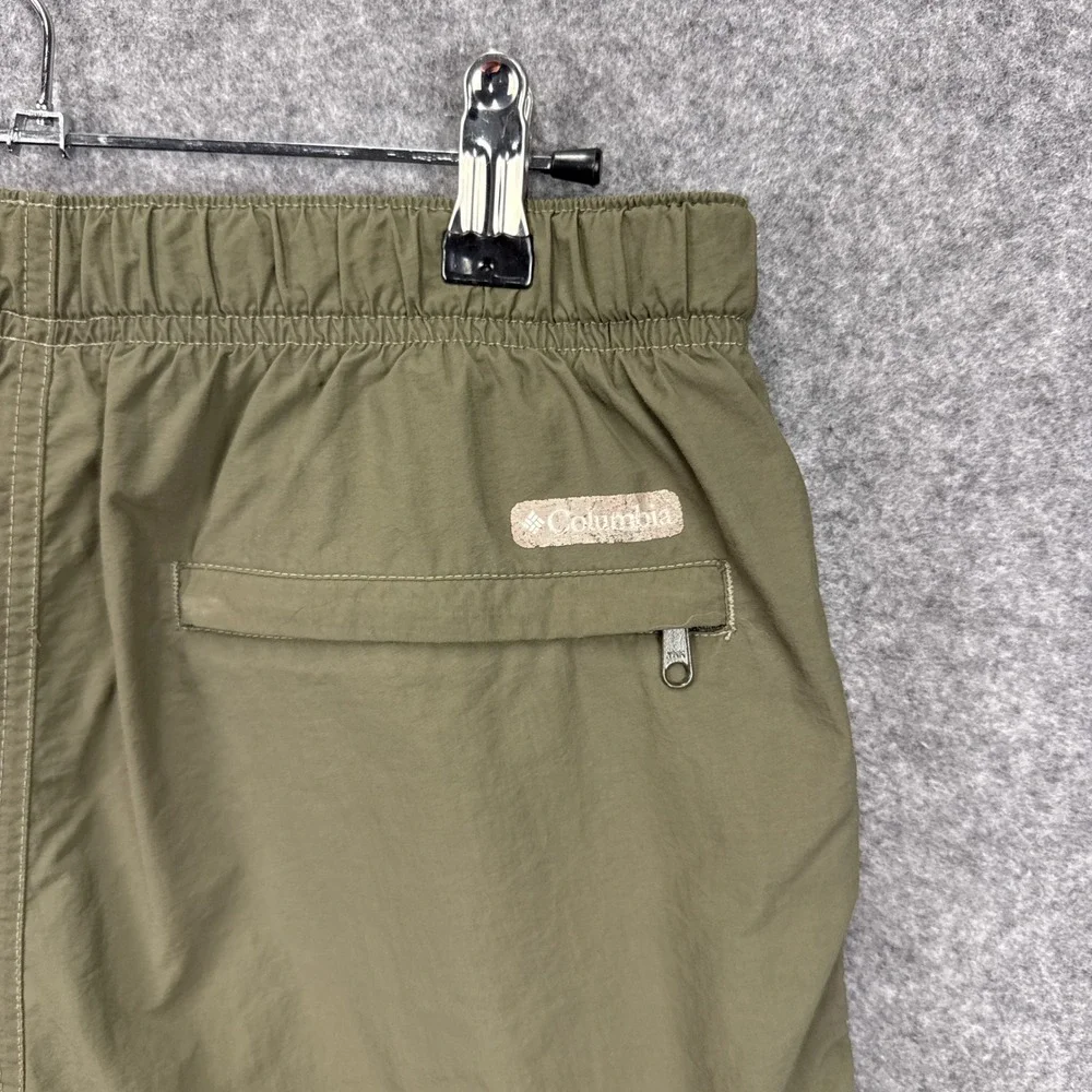 Columbia Mens Olive Green Nylon Cargo Hiking Shorts Size S‎ 9 Inseam AM4468